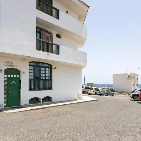 Apartment Home2book Bright In Abrigos Los Abrigos